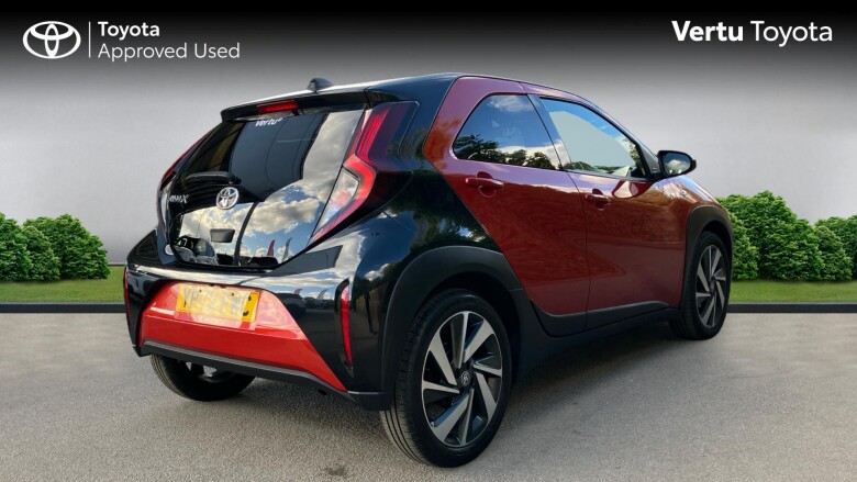 Toyota Aygo X 1.0 VVT-i Edge 5dr Petrol Hatchback